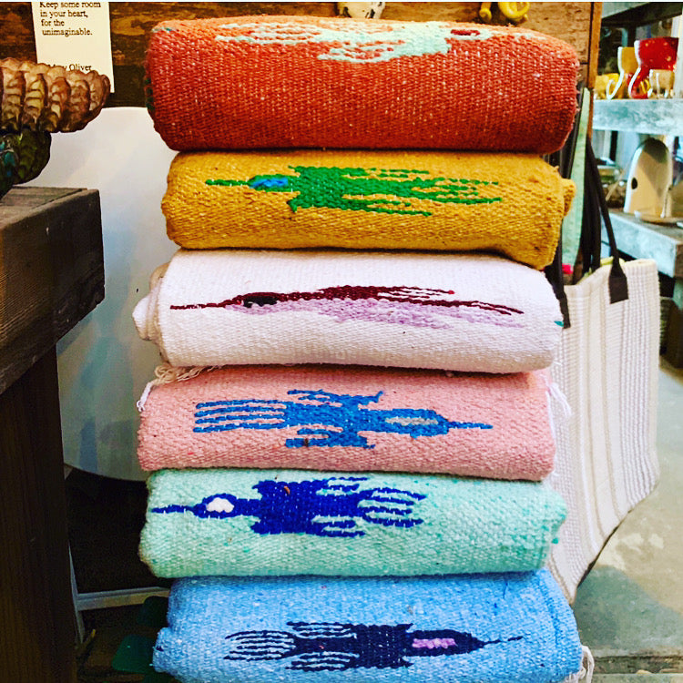 Mexican thunderbird blanket hotsell